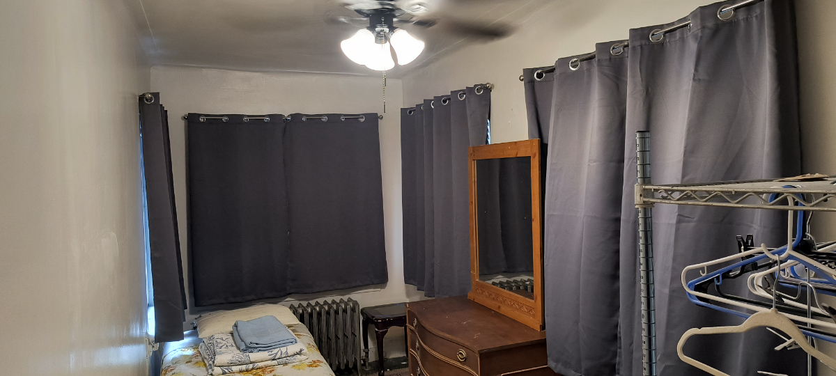 Convenient North Bronx Living Near Major Hospitals, Shopping, and Transit - Photo 2