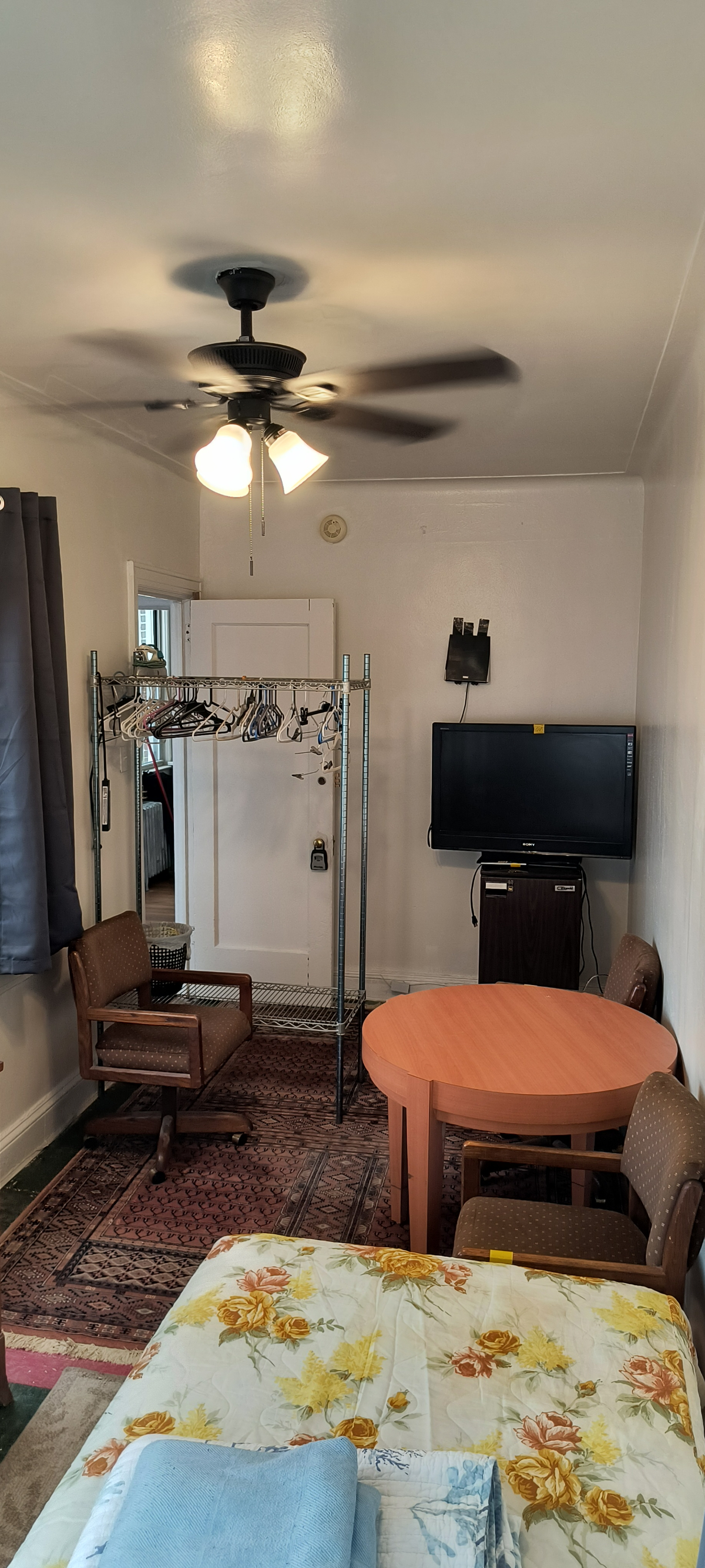 Convenient North Bronx Living Near Major Hospitals, Shopping, and Transit - Photo 7