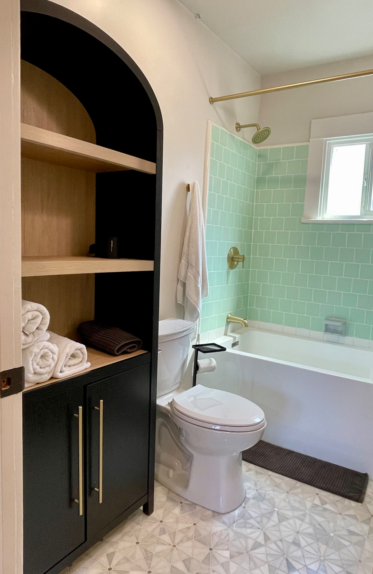 Remodeled Spanish 3bed 2bath, w/AC. - Photo 5