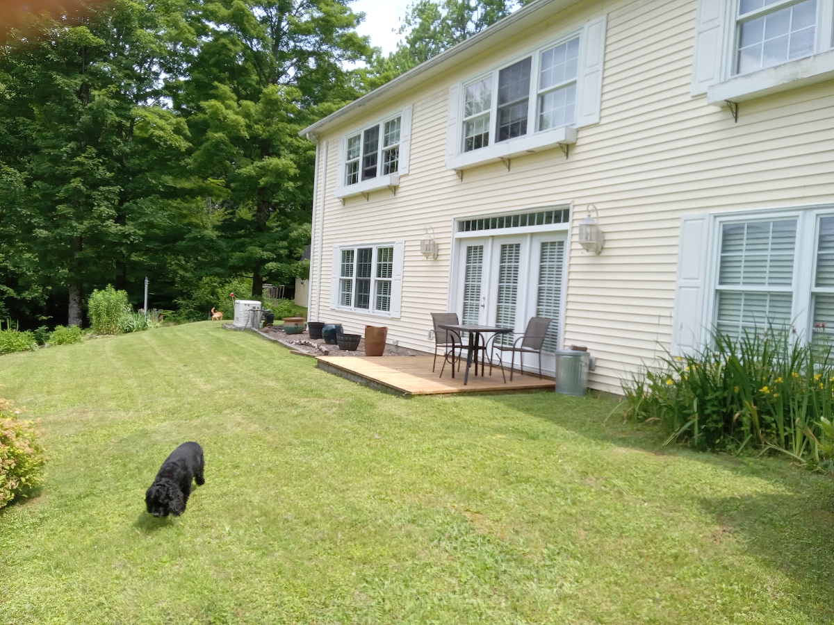 Enjoy Vermont's fall foliage from a home on acreage in the Green Mountains! - Photo 1