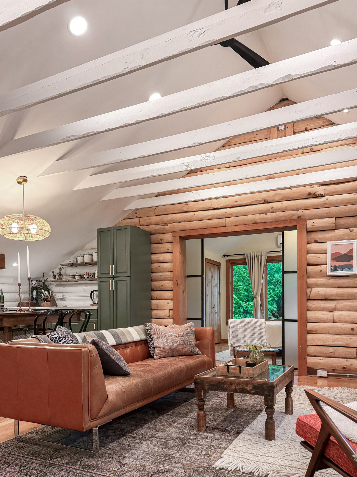 Whimsical Upgraded Mountain Log Cabin Retreat Near Mount Snow (2 BEDROOM / 1 BATH) - Spectacular Vie - Photo 8