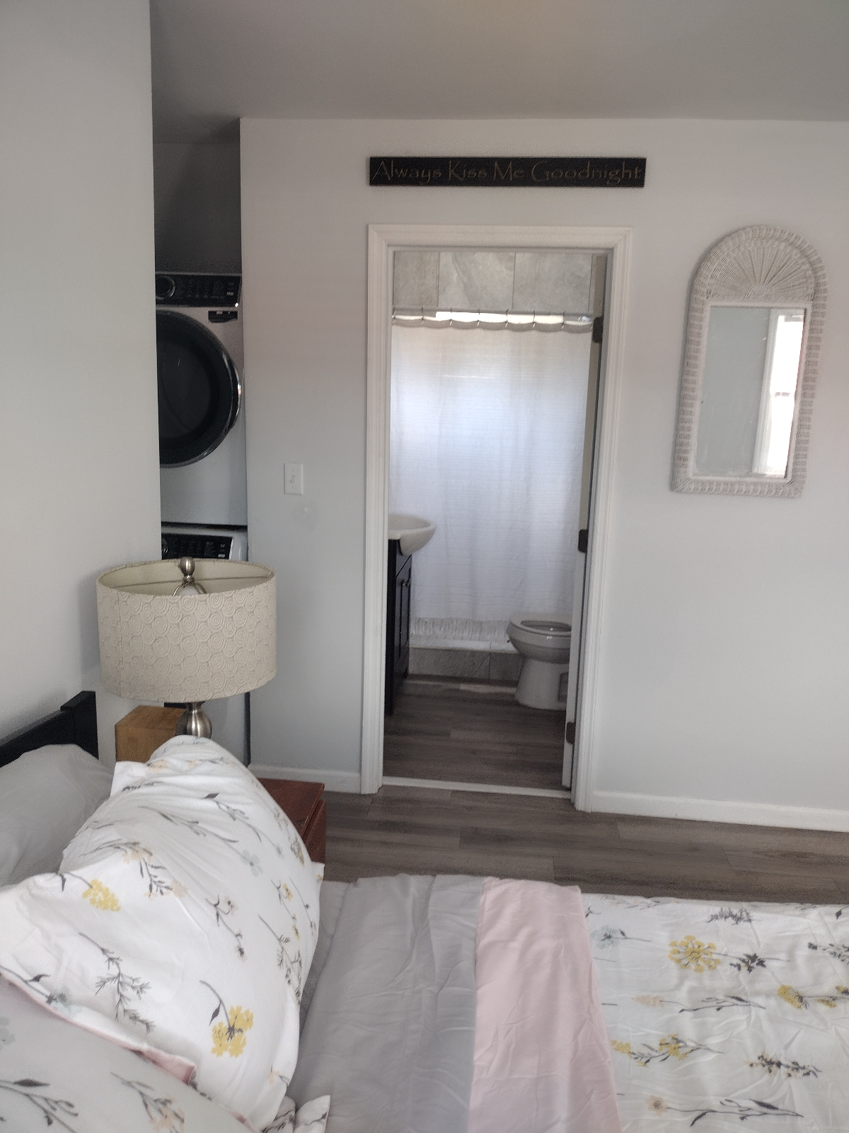 Modern, Updated & Comfortable - Photo 12