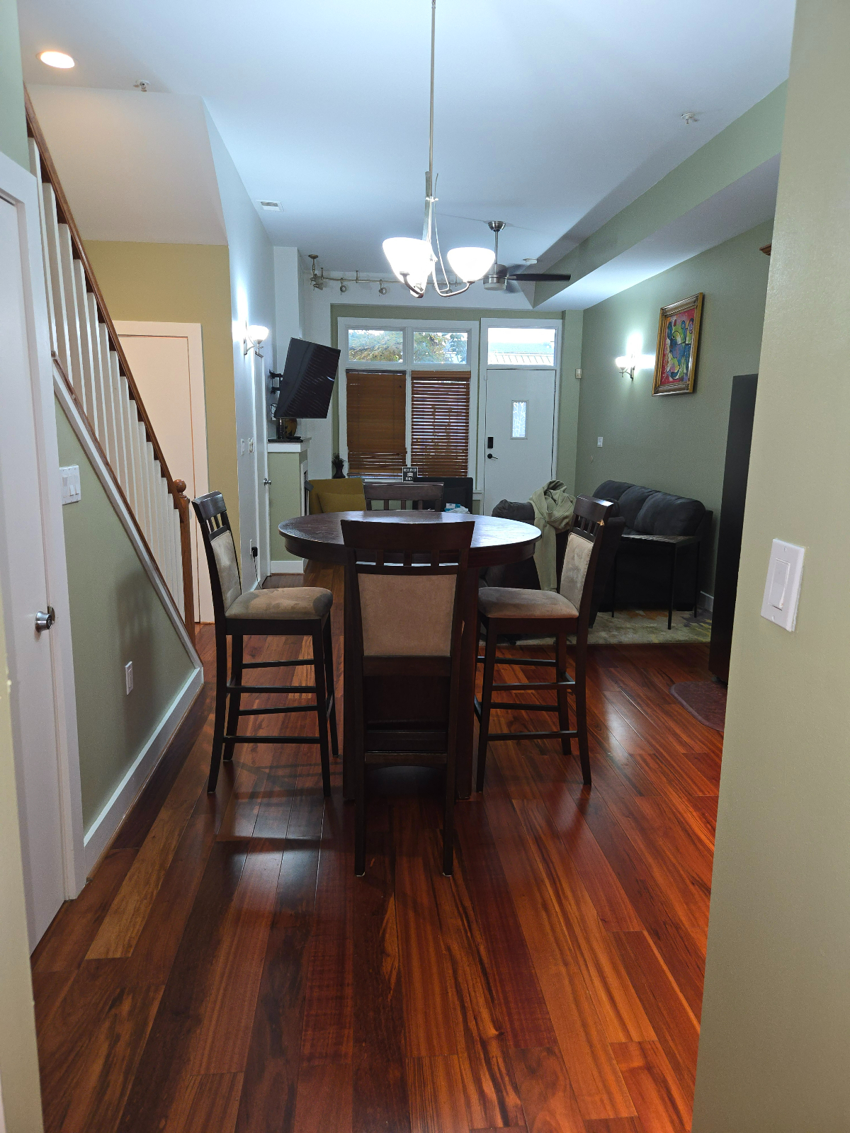 Private/Cozy 2-bedroom, 2-bath condo excellent location in heart of NE D.C. - Photo 11