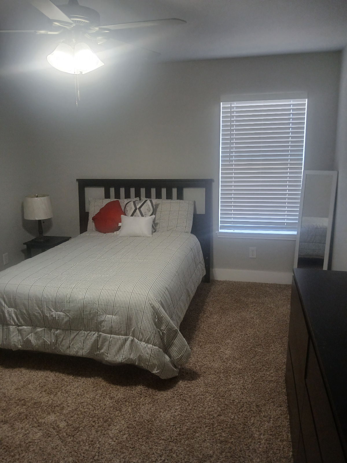 Comfortable Furnished Room in a Well-Maintained Shared Home with Bonus Upstairs Lounge Room 1 - Photo 3