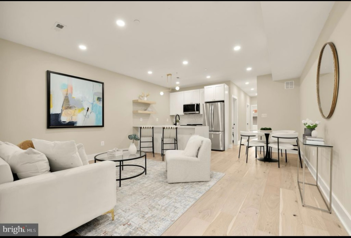 Stunning 2-bedroom, 1.5-bathroom unit NE, DC - Photo 1