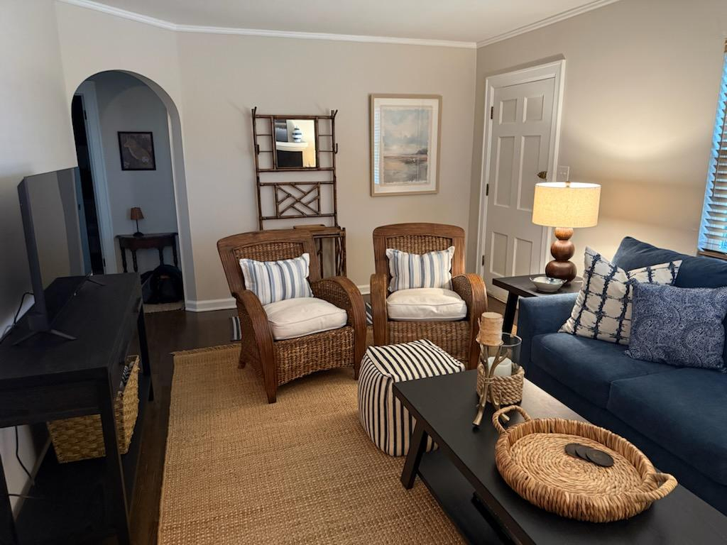 Thoughtfully Furnished 2BR Home with Modern Kitchen, Screened Porch & Utilities Included - Photo 3