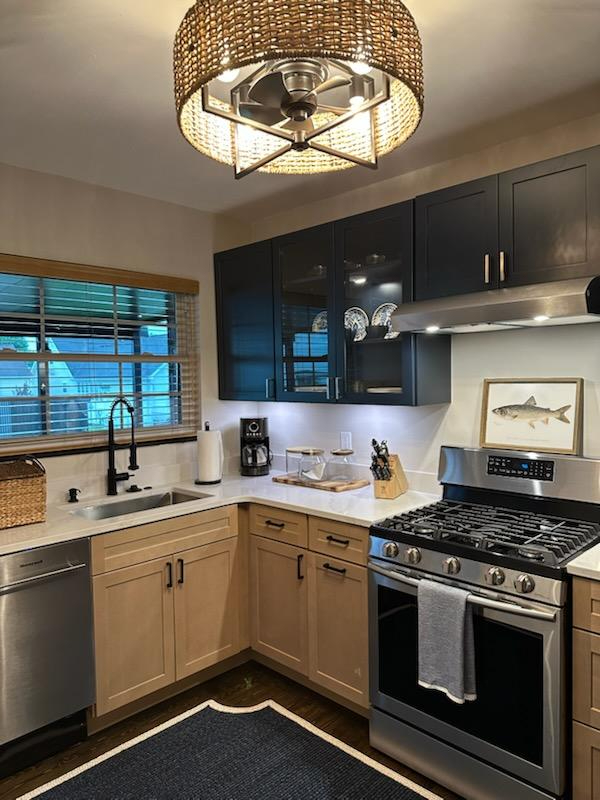 Thoughtfully Furnished 2BR Home with Modern Kitchen, Screened Porch & Utilities Included - Photo 9