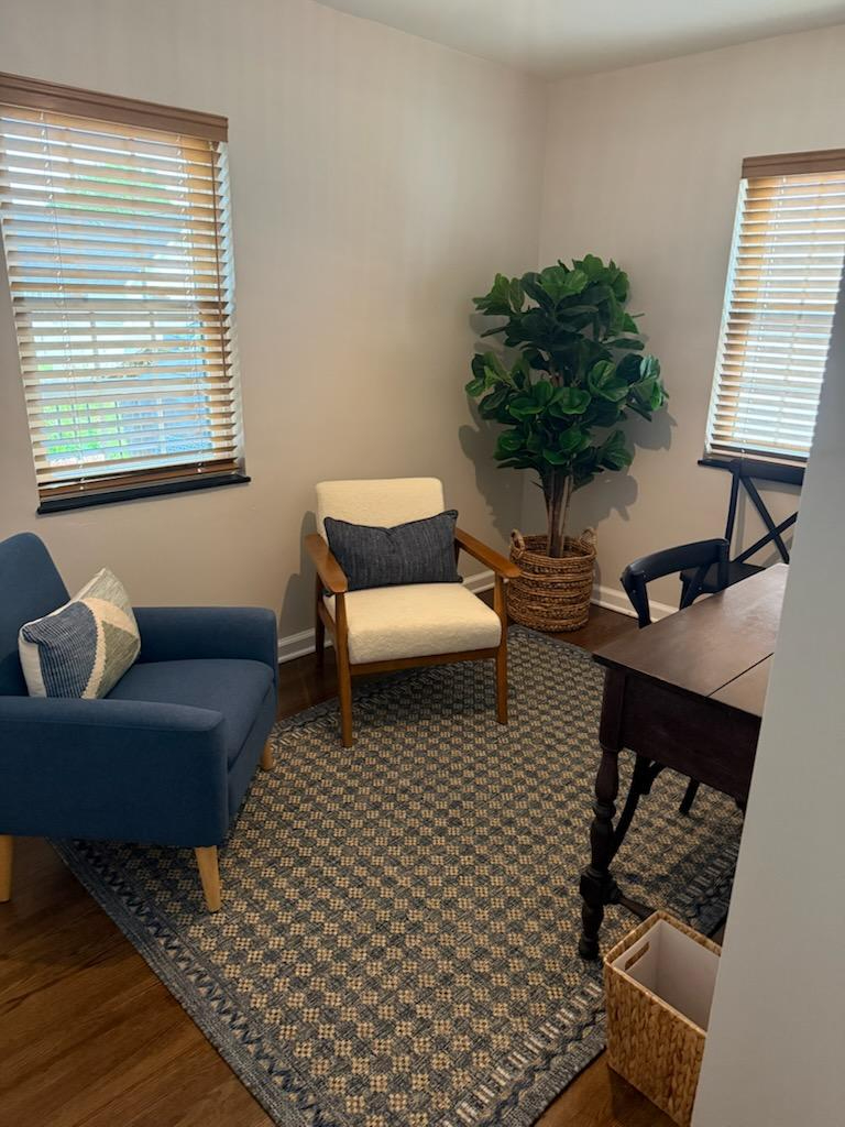 Thoughtfully Furnished 2BR Home with Modern Kitchen, Screened Porch & Utilities Included - Photo 11