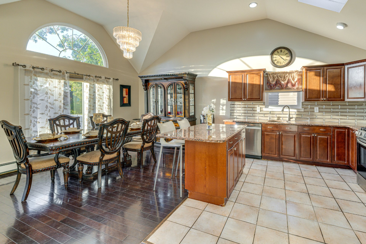 Sun-Drenched Luxury Top-Floor Haven | 2 Bed, 1 Bath near NYC & Beaches - Photo 3