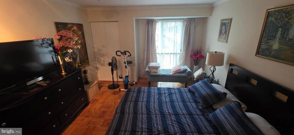 Cozy Unit near the Metro and river/The Wharf/Waterfront - Photo 2