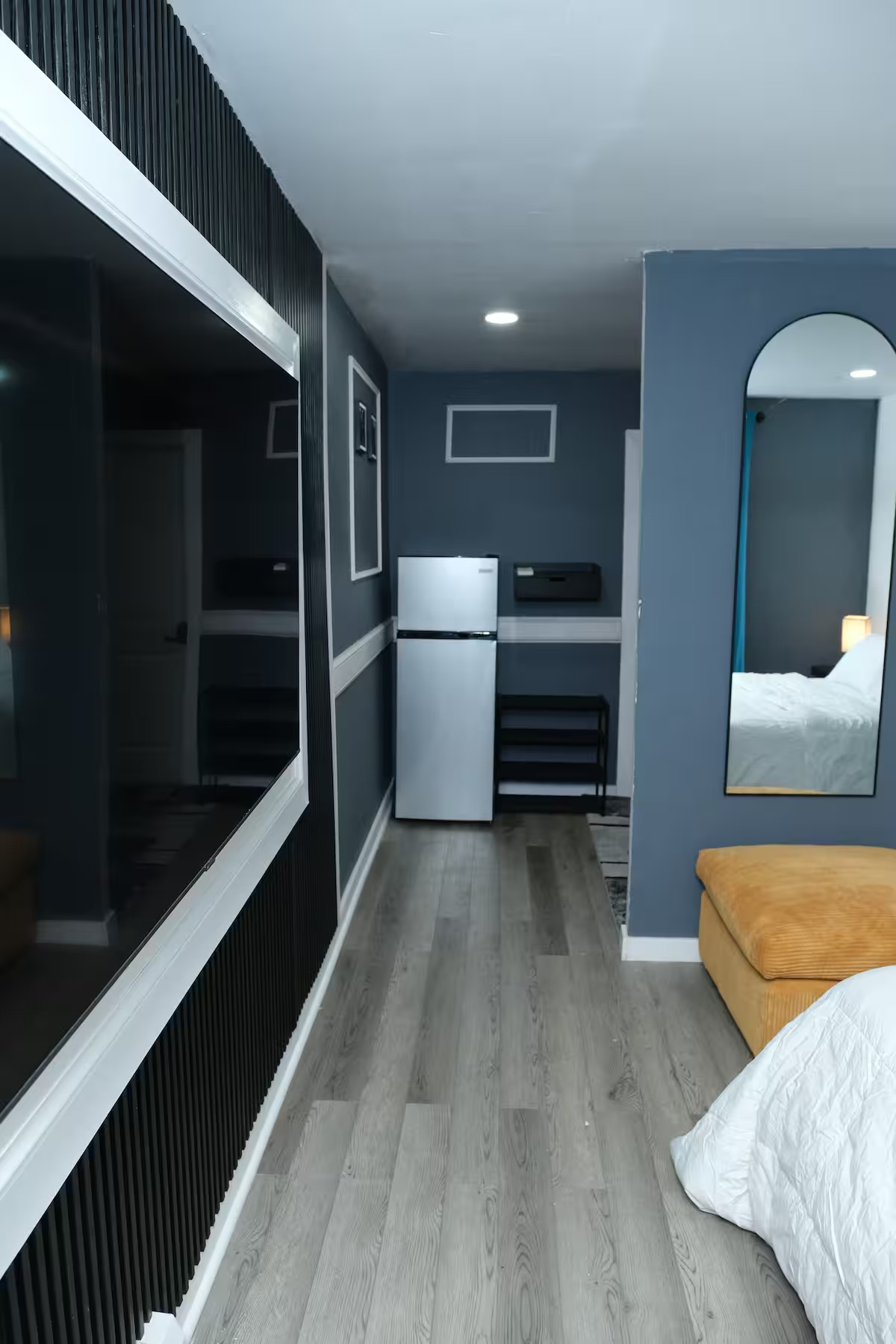 Furnished Master Bedroom Available in a Shared Brooklyn Home. Utilities Included - Photo 4