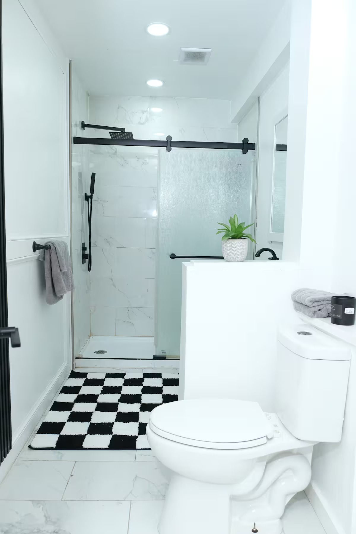 Furnished Master Bedroom Available in a Shared Brooklyn Home. Utilities Included - Photo 11
