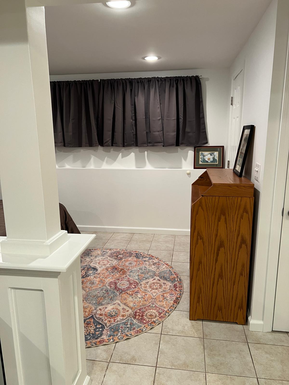10 Minute drive to hospitals! Large Studio / 1 Bedroom Open Concept in West Islip, NY - All-Inclusiv - Photo 7