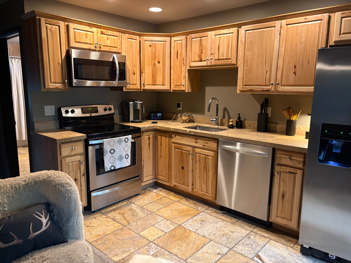 Quiet, One bedroom, Upper condo, Located in the Heart of Jackson Hole - Photo 7