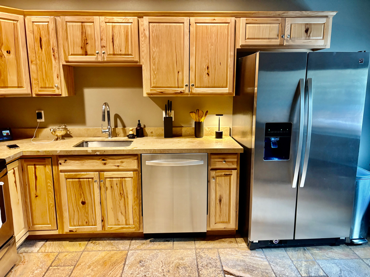Quiet, One bedroom, Upper condo, Located in the Heart of Jackson Hole - Photo 8