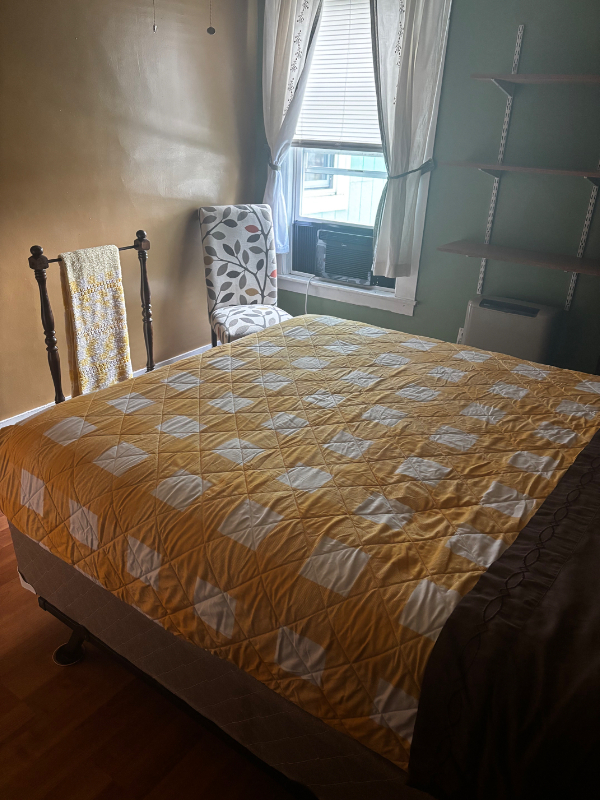2 bedroom apt near downtown fully furnished - Photo 5