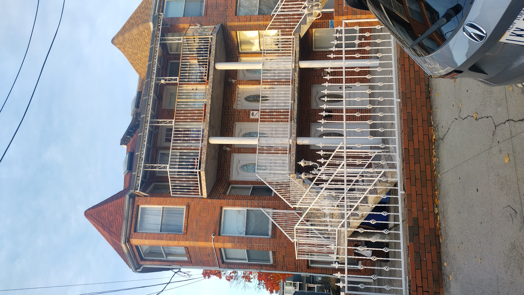 Gorgeous 1 bedroom with private bathroom close to o hospitals and public transportation - Photo 1