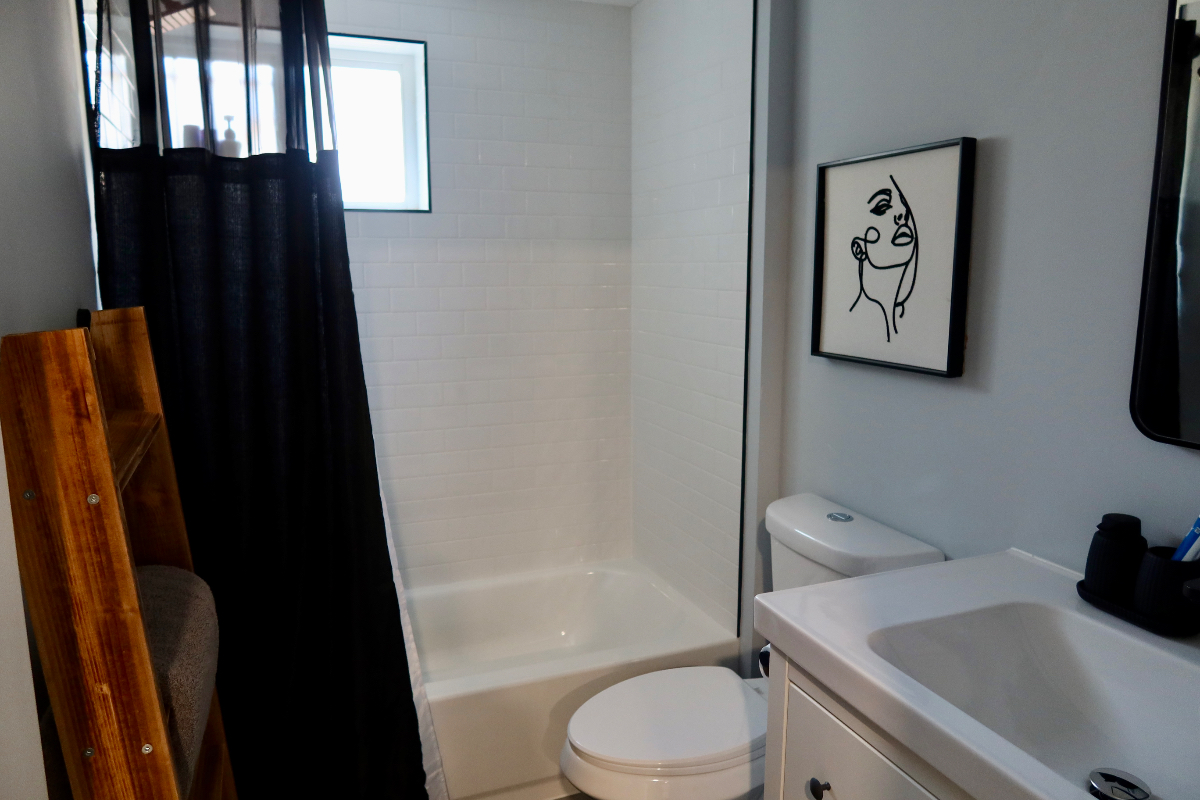 Cozy Private Suite · Brentwood NE DC · - Photo 4