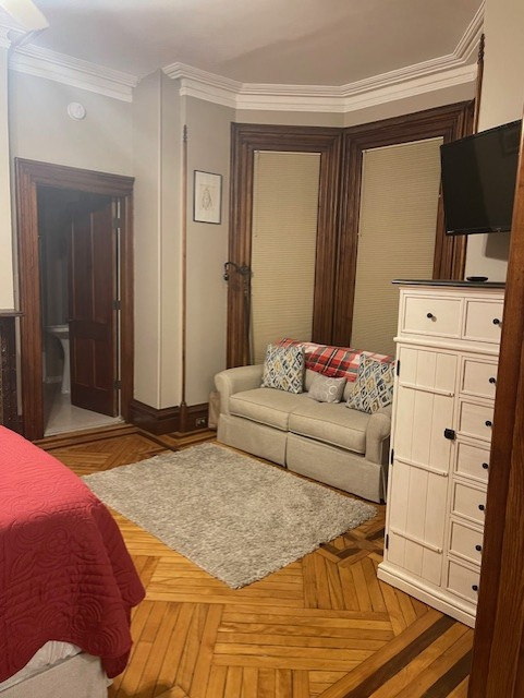 Studio - 1st FL - Photo 2