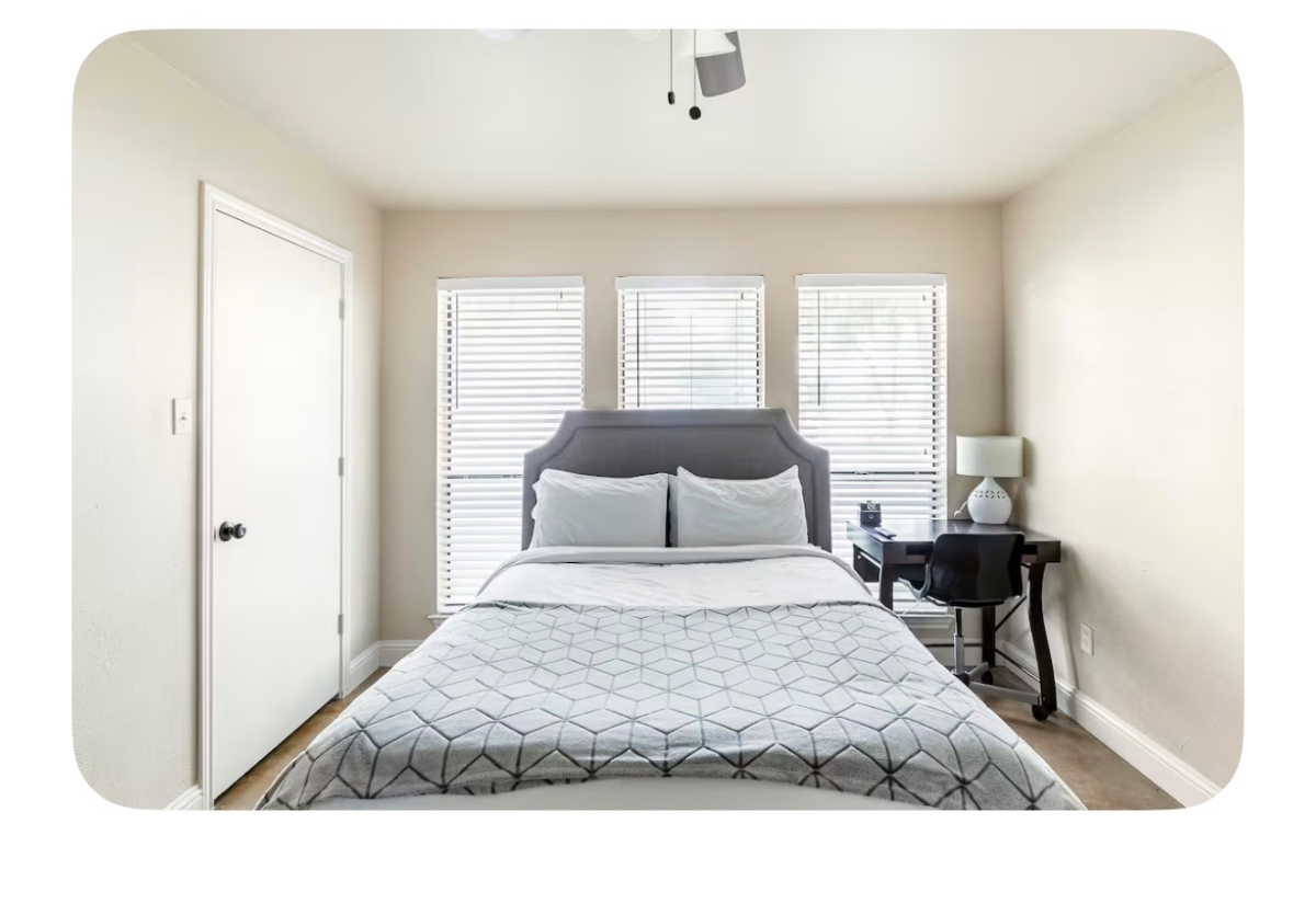 Plano private entrance bed and bathroom. Very convenient location. - Photo 5