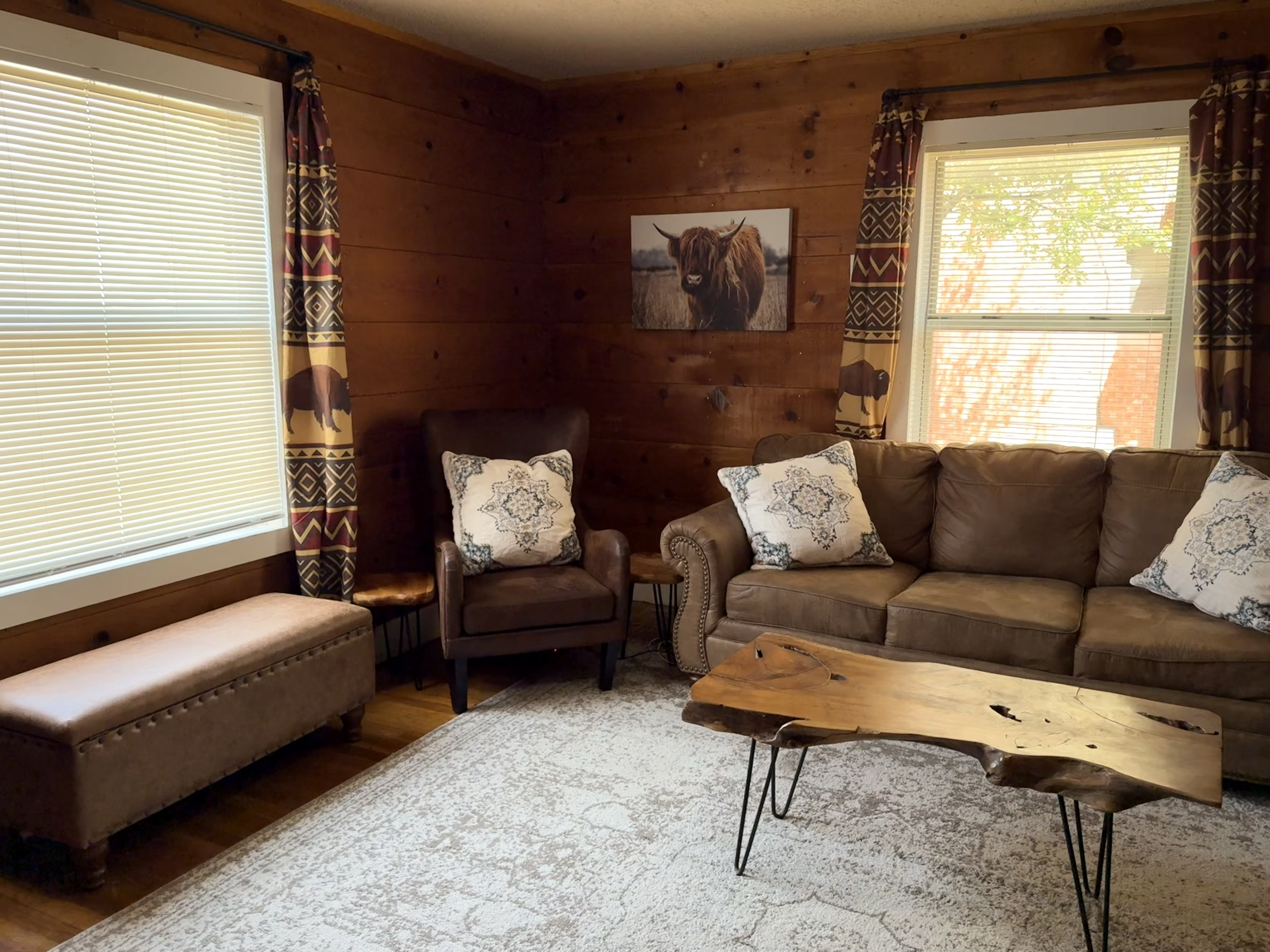 The Overton Four | Walk to Tech + Jones Stadium | Sleeps 10 - Photo 2