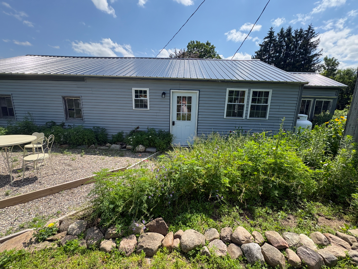 Meadow view - Photo 10