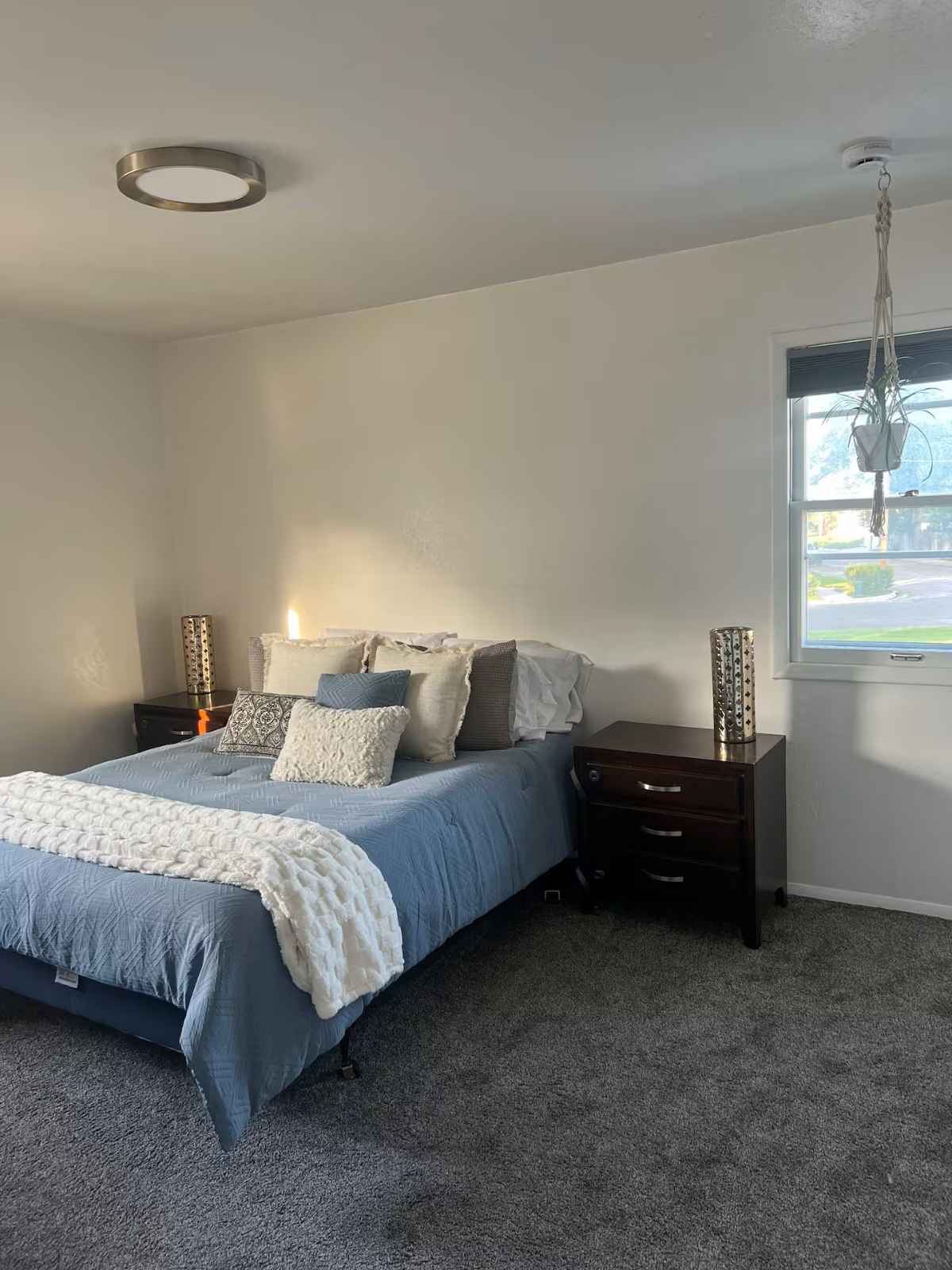 Close to downtown, Hospital, F.E. Warren Air Force Base, CFD, Lions Park- modern stay #1 - Photo 3