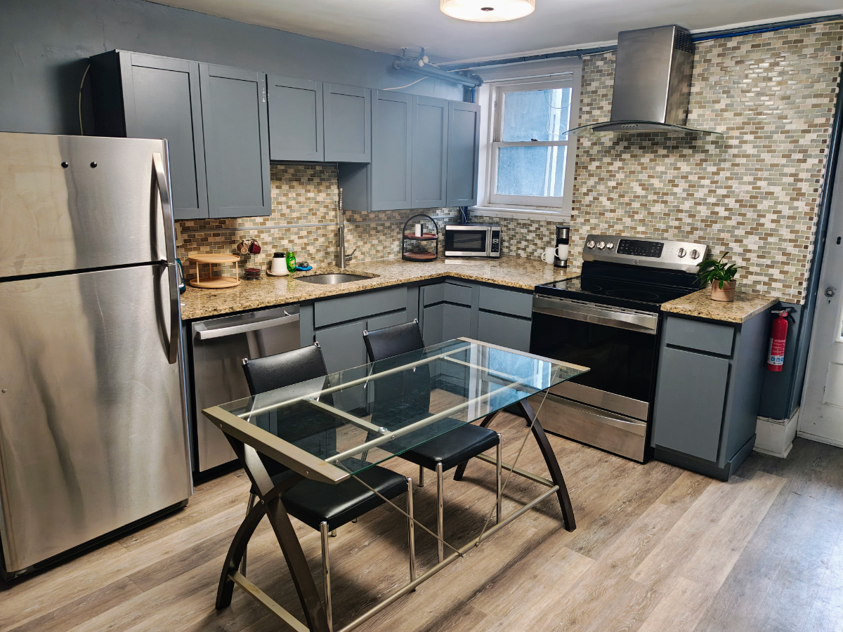 Quiet Garden Studio | Walk to Albany Med & State Capitol | In-Unit W/D| Utilities Included - Photo 5