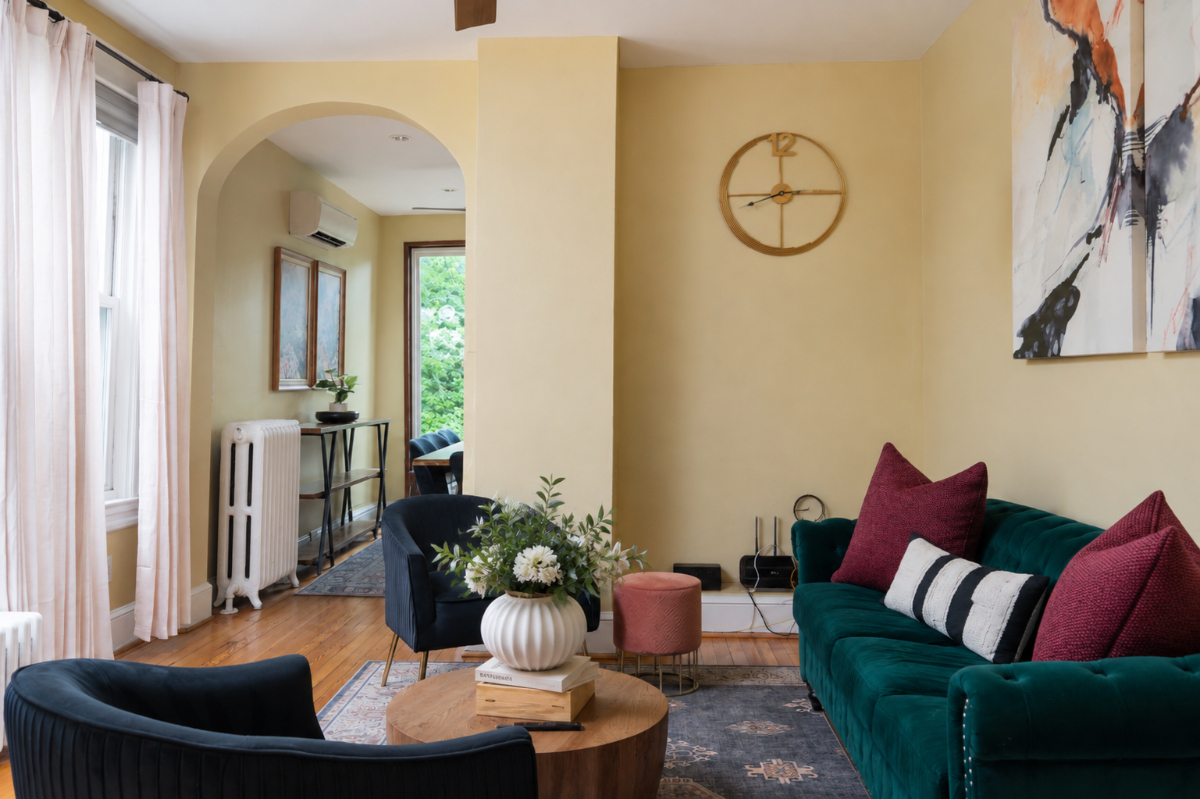 Spacious Foxhall Retreat | Georgetown & Downtown DC - Photo 10