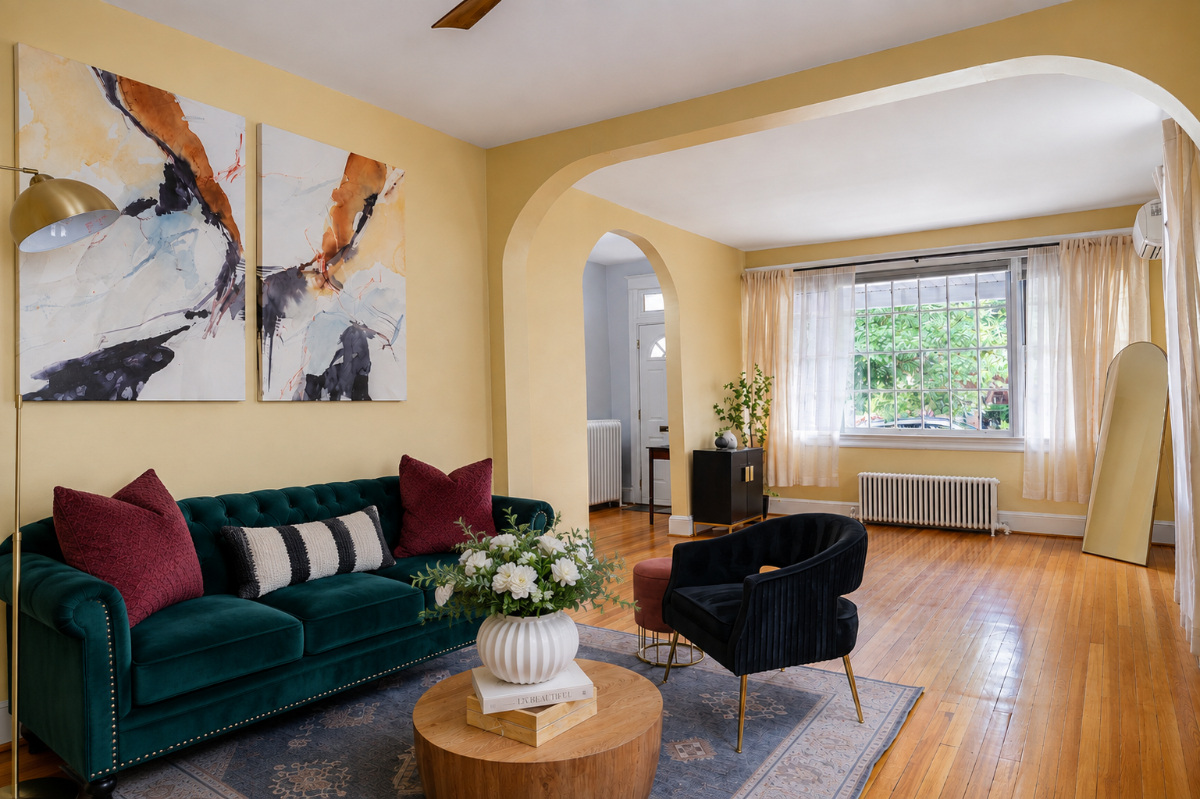 Spacious Foxhall Retreat | Georgetown & Downtown DC - Photo 8