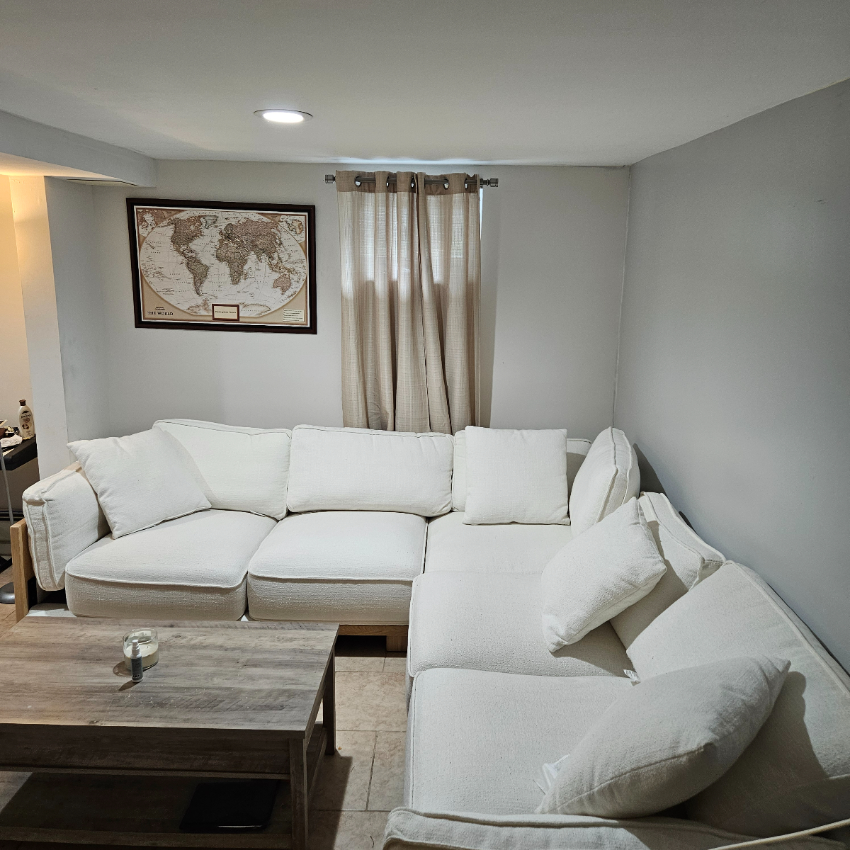 Perfect location for a single quiet professional - Photo 5