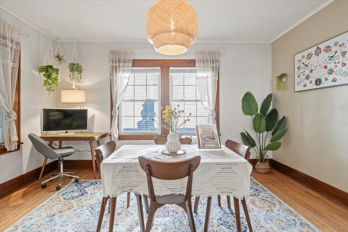 Newly Renovated Home /Strong Hosp and All Hospitals / Yard/ Fence/ Patio/ Pet Friendly - Photo 1