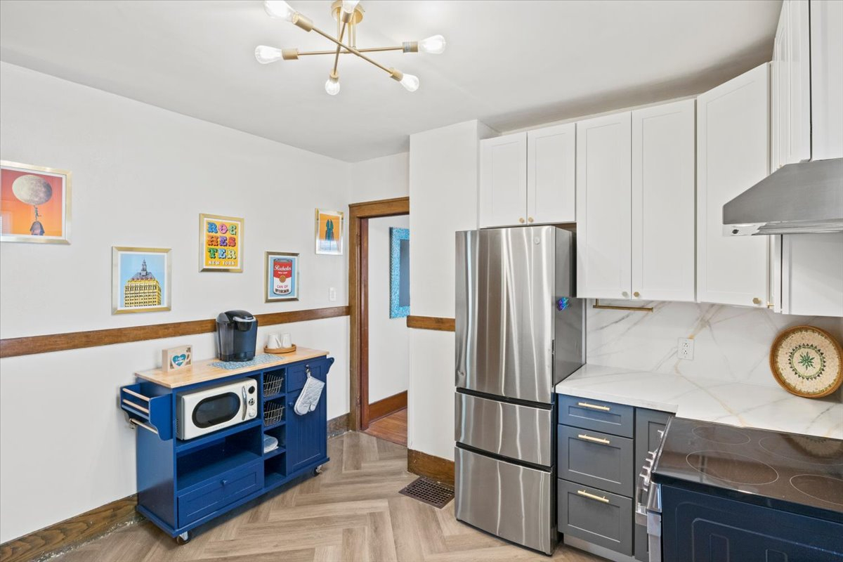 Newly Renovated Home /Strong Hosp and All Hospitals / Yard/ Fence/ Patio/ Pet Friendly - Photo 12