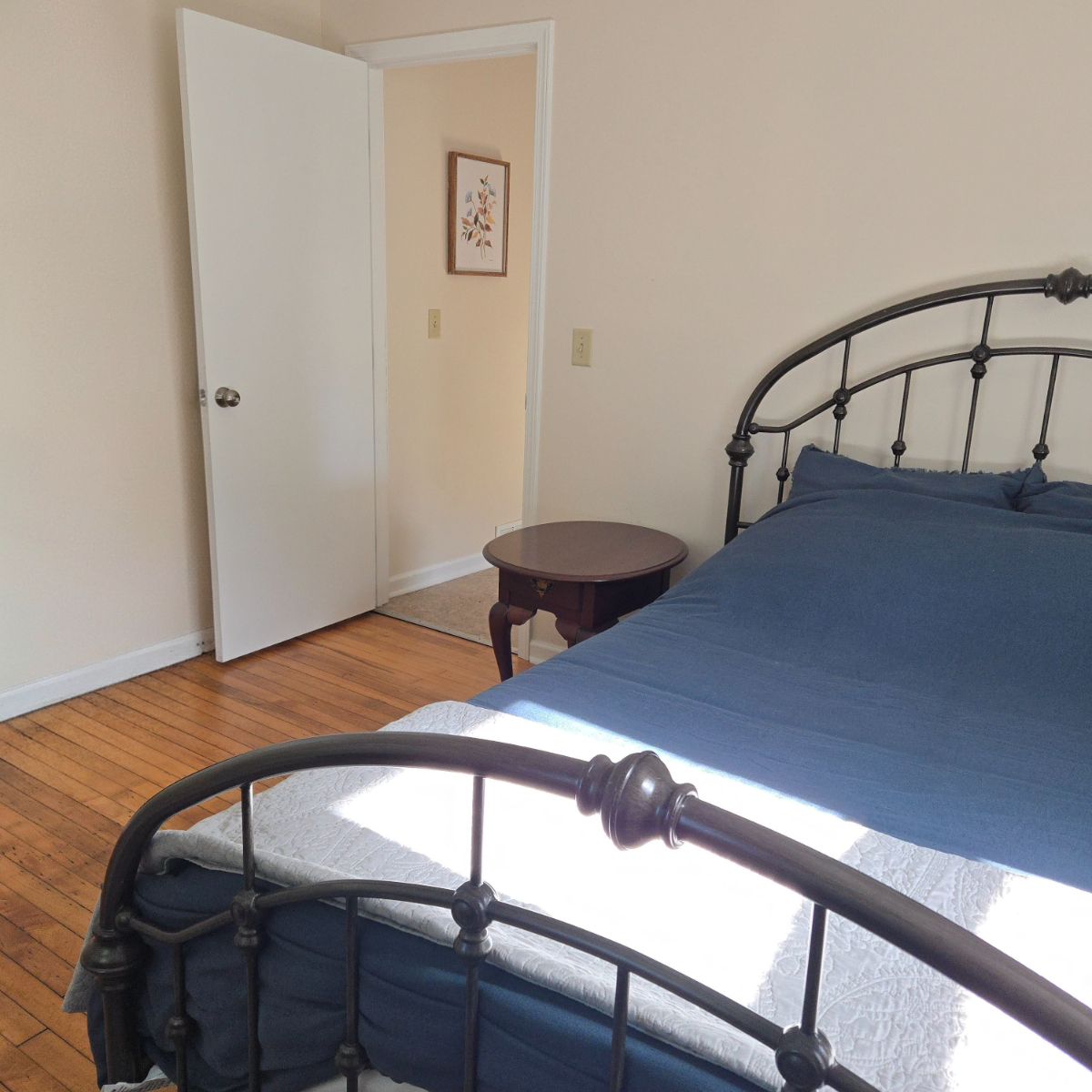 Close to Syracuse Hospitals & University w in-unit W&D - Photo 5