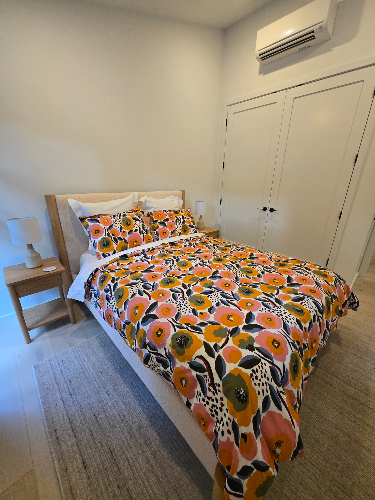Bright Furnished ADU in sought after RollingBay, Easy access to Winslow and Ferry, Walk to Manitou Beach. - Photo 5