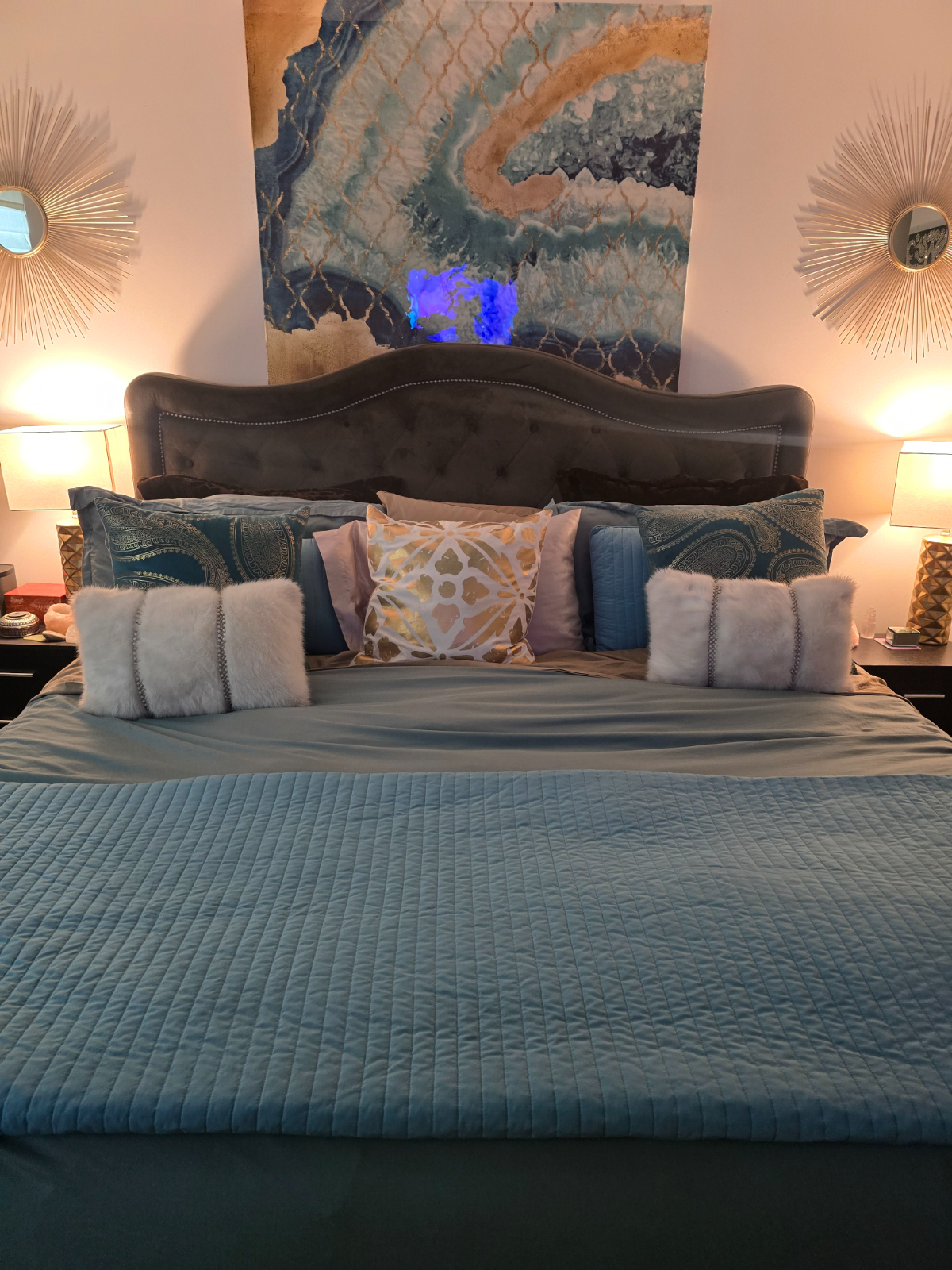 Peaceful Fort Lincoln Townhome - Photo 3