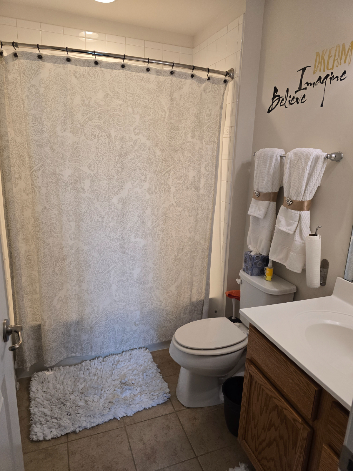 Peaceful Fort Lincoln Townhome - Photo 11