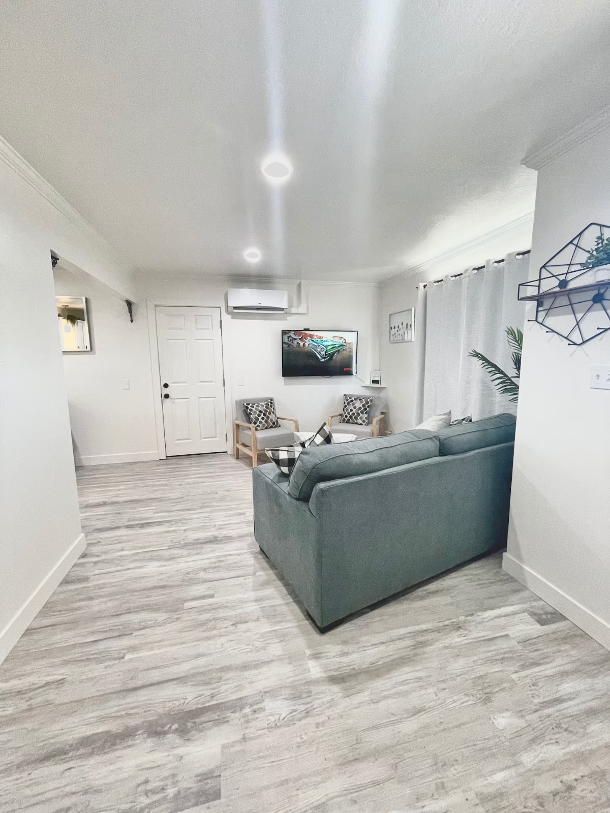 New Unit - Photo 6