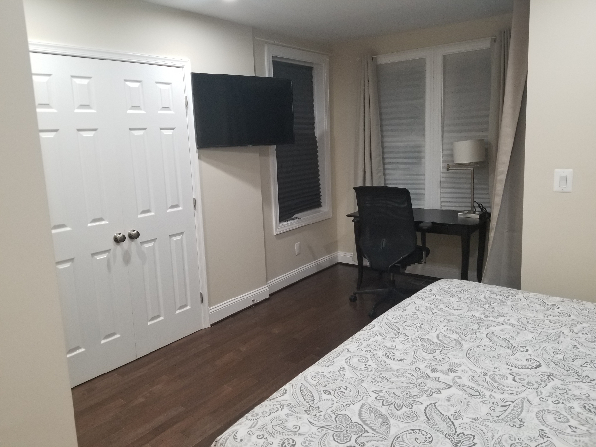 Lovely Entire 4 BR 3 BA home in NW Near Downtown, DC - Photo 7