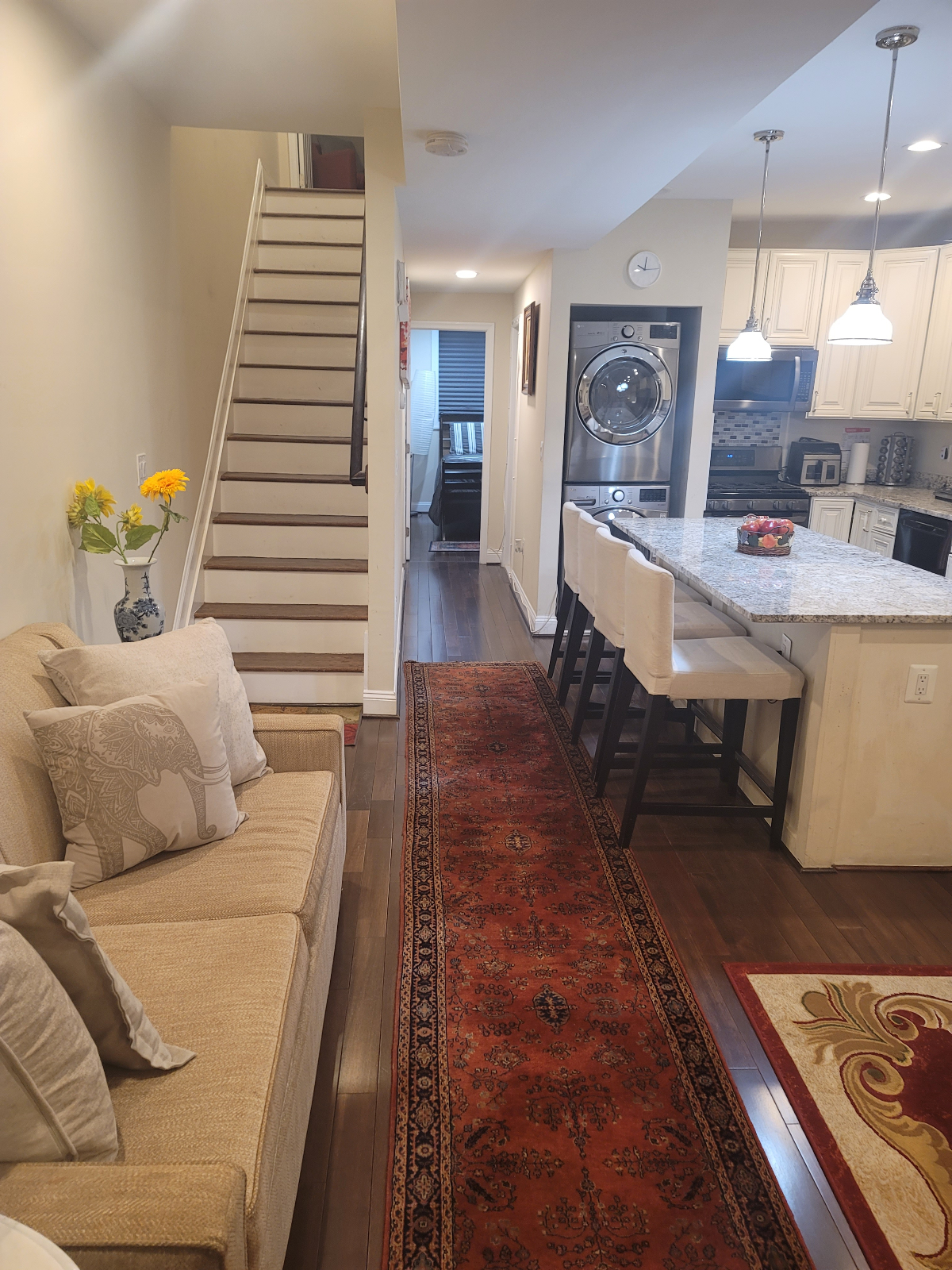 Lovely Entire 4 BR 3 BA home in NW Near Downtown, DC - Photo 5