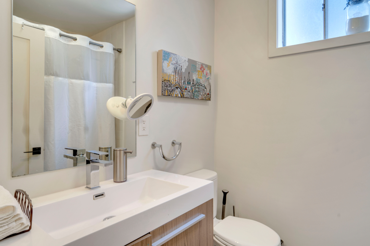 Gorgeous Noe Apartment - Photo 6