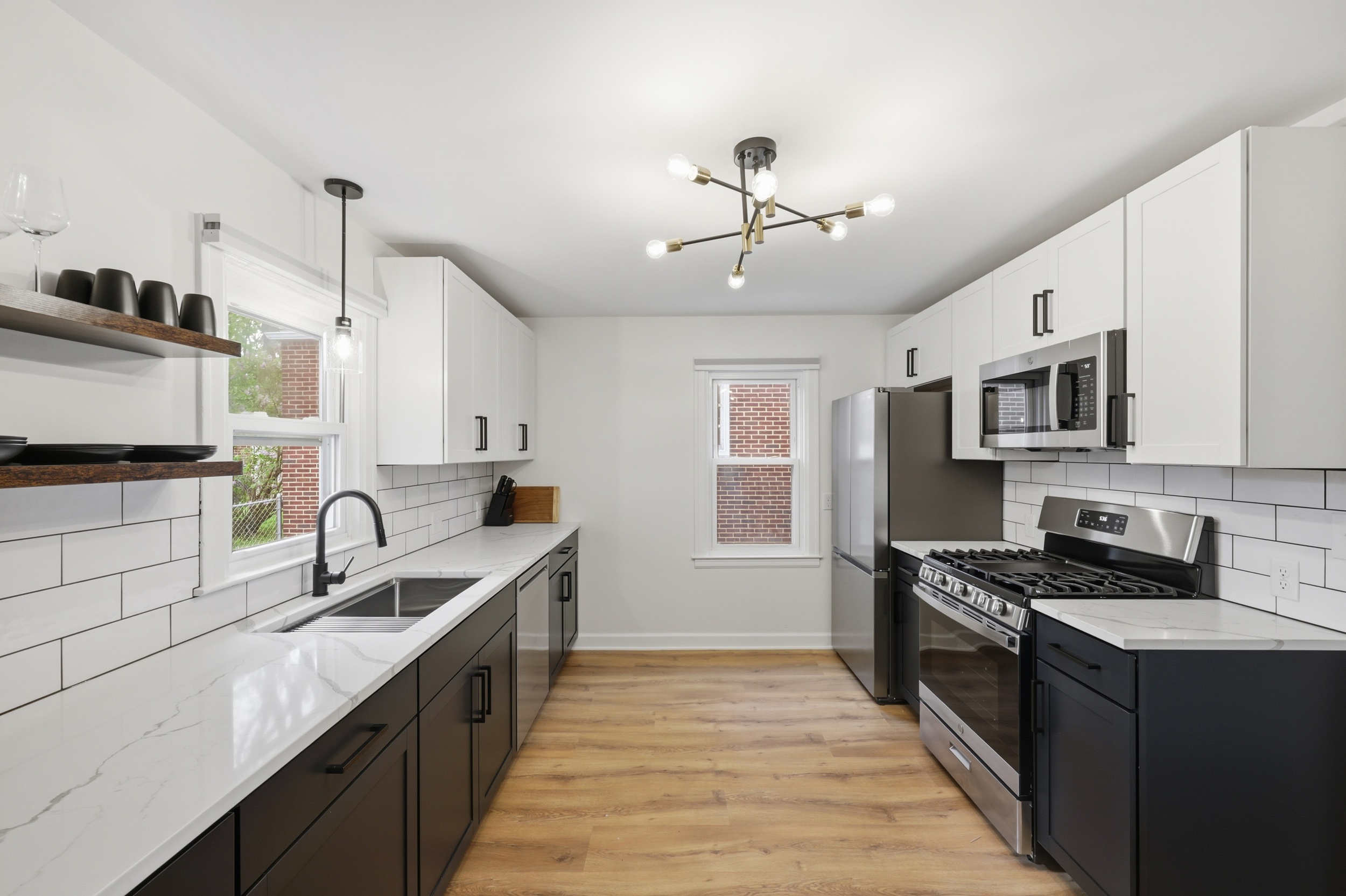 Beautifully Renovated 3BR + Office | Near Buffalo Airport - Photo 6