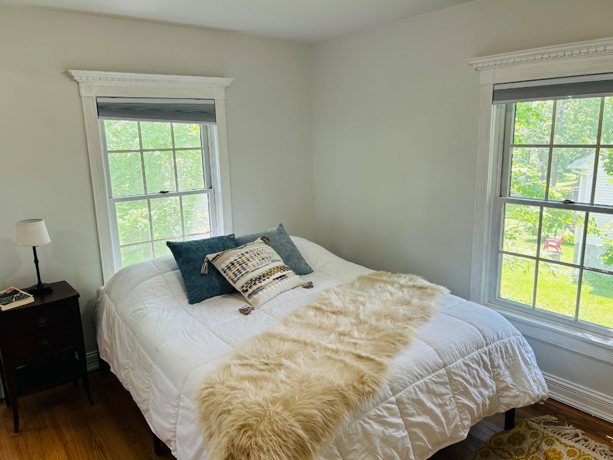 Renovated 3-Bedroom Esopus Escape - Photo 11