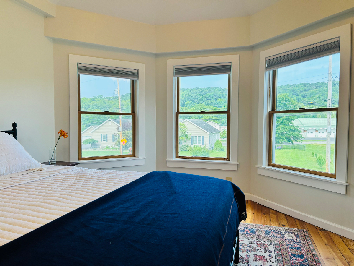 Renovated 3-Bedroom Esopus Escape - Photo 10