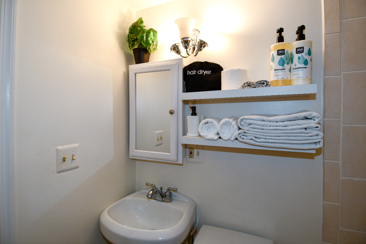 1BR Furnished Apartment | H St Corridor | Minutes to Union Station | Utilities Included - Photo 11