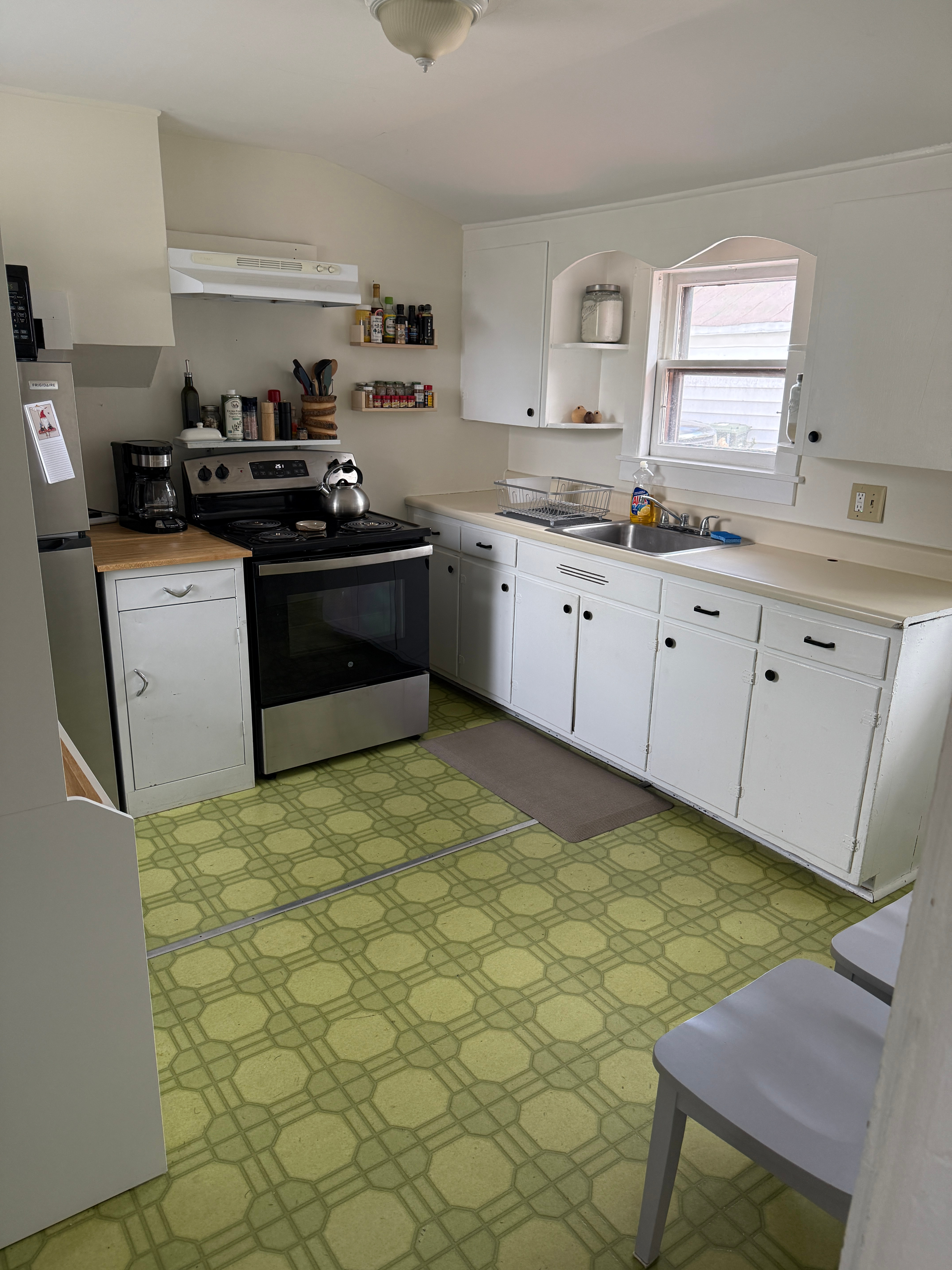 Utilities Included in a Cozy Winooski 2 Bedroom - Photo 4