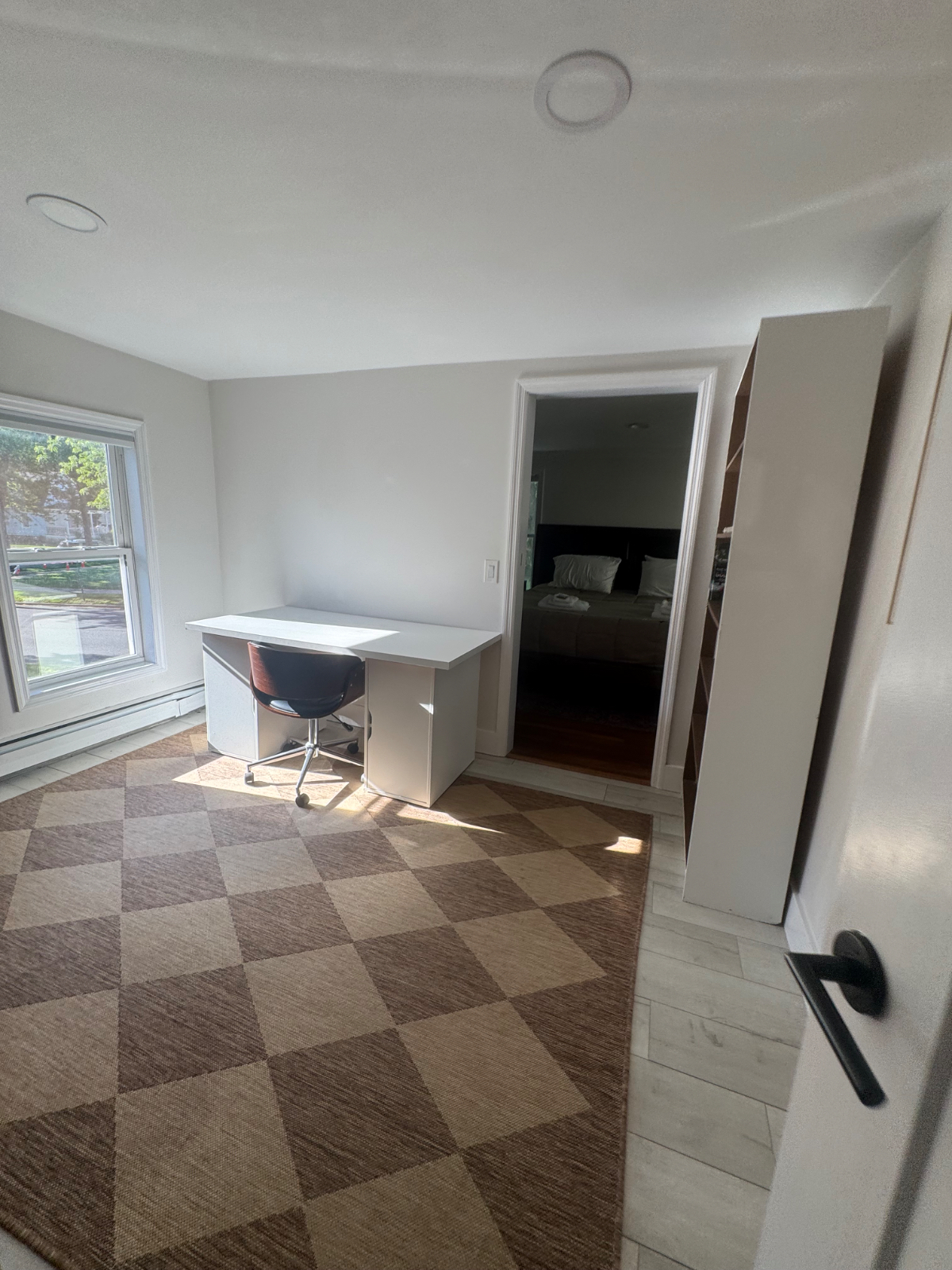 The Saratoga House - Photo 2