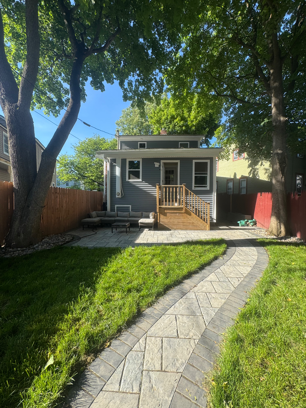 The Saratoga House - Photo 6