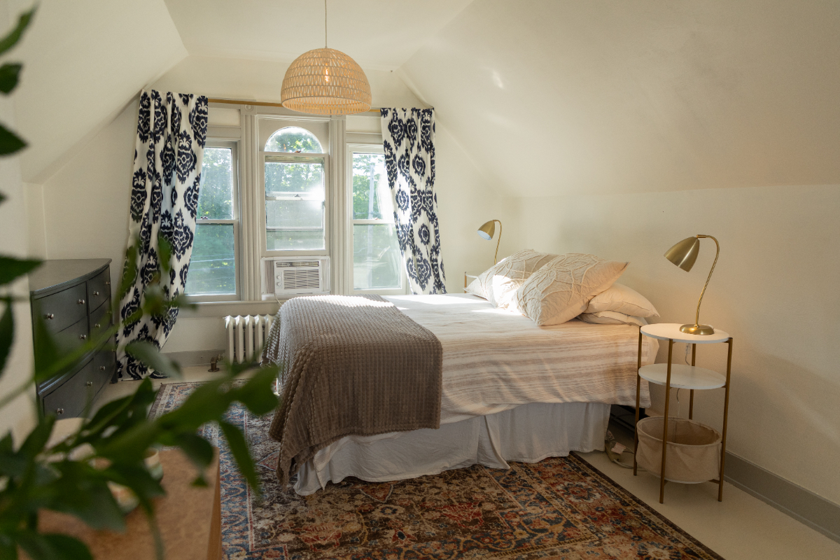 Cozy, Quiet, and Fully Furnished - Your Perfect Ballston Spa Retreat! - Photo 5