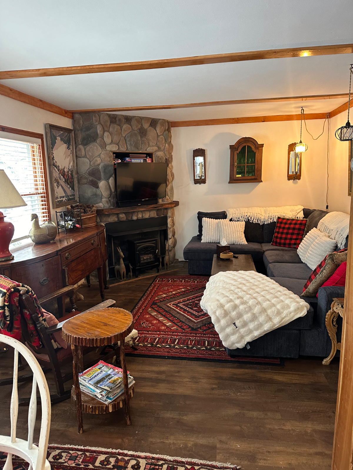 Haller's Hide-Away!! 2BR/1BA - Photo 3